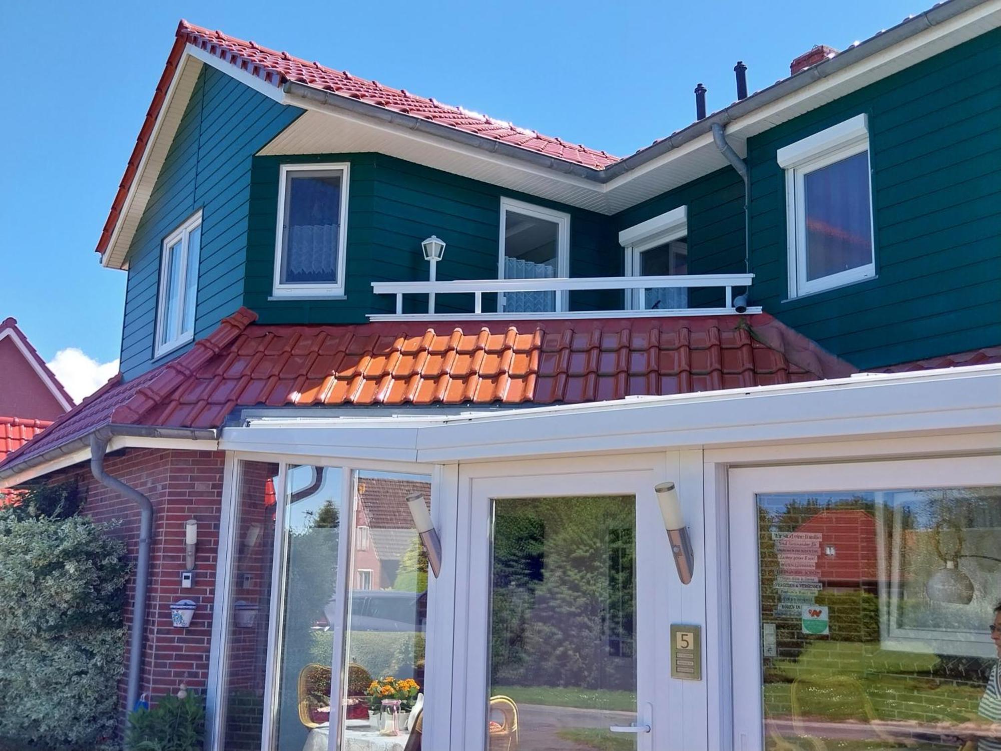 Familienurlaub In Ostfriesland Fuer Max 7 Pers In 2 Wohnungen, Auch Einzeln Wohnungen Utarp エクステリア 写真